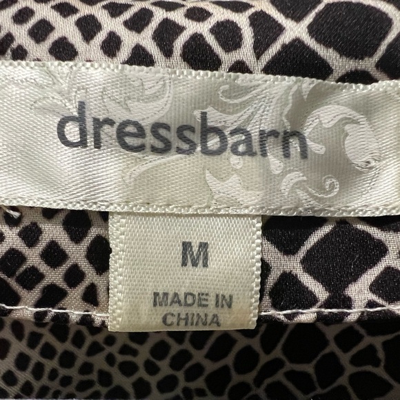 Dressbarn Black & White Boho Blouse Medium Crochet Embroidered Peasant Top - Picture 6 of 8